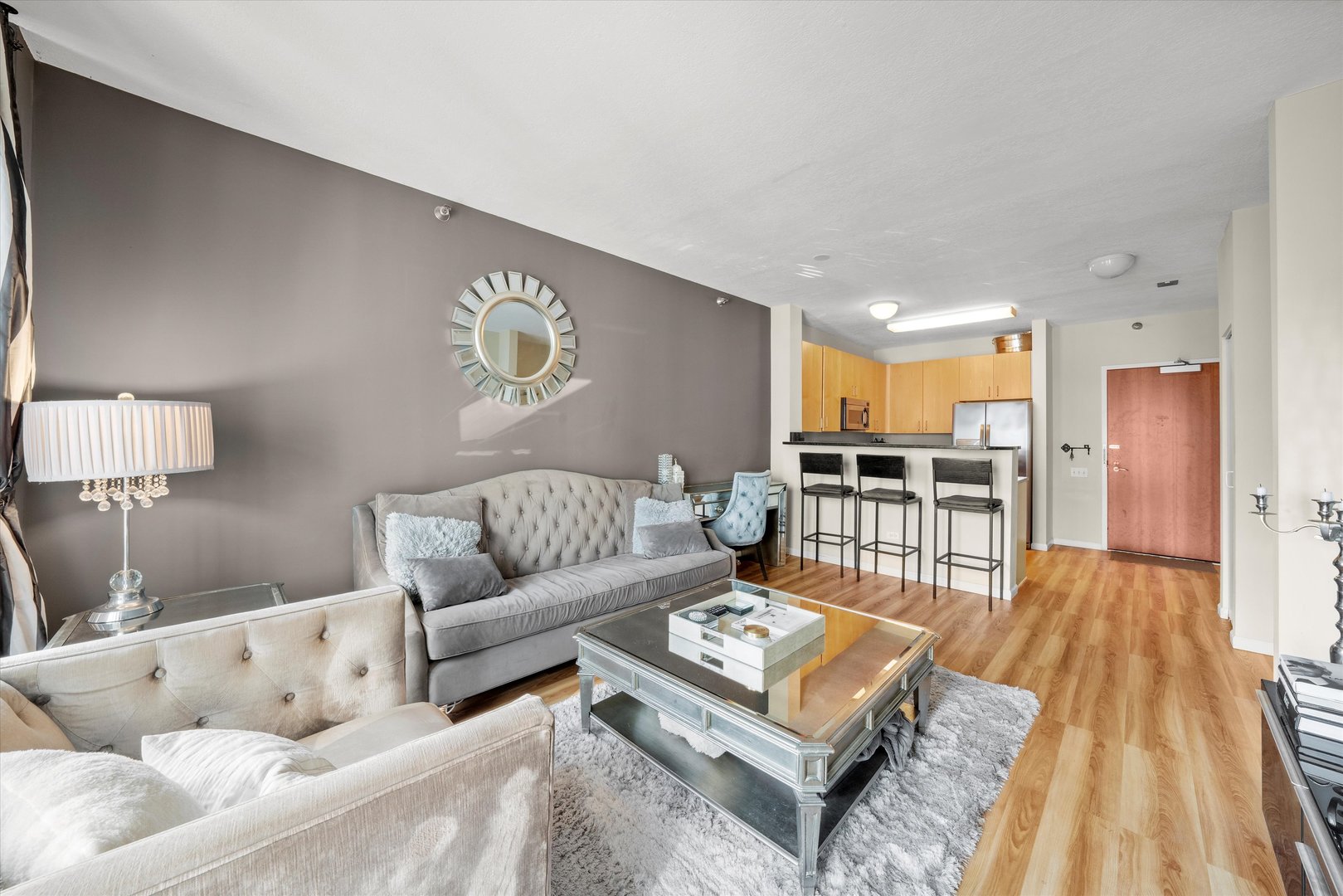 600 N Kingsbury Street Unit: 1105