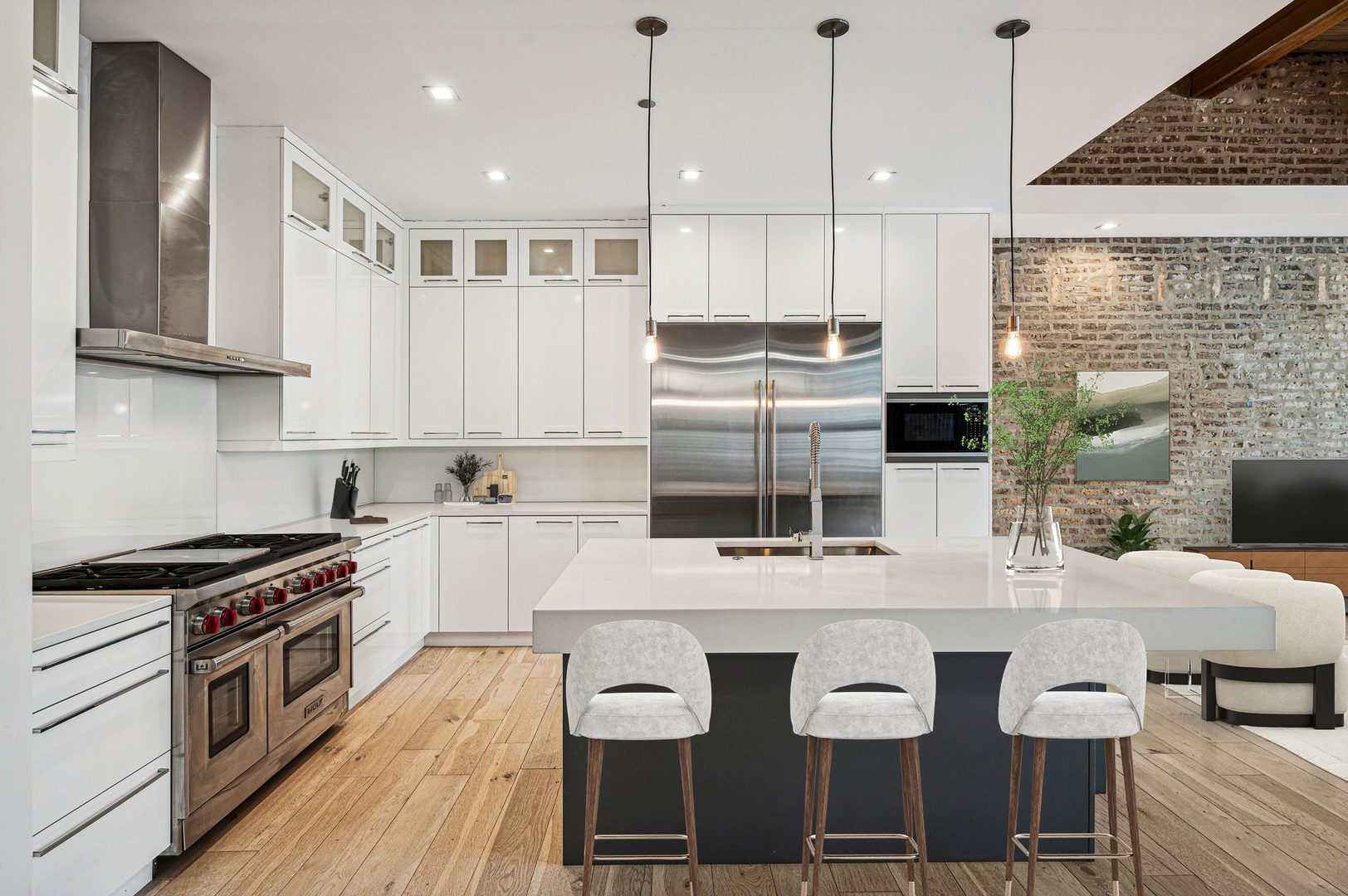 223 W LAKE Street Unit: PH-5N