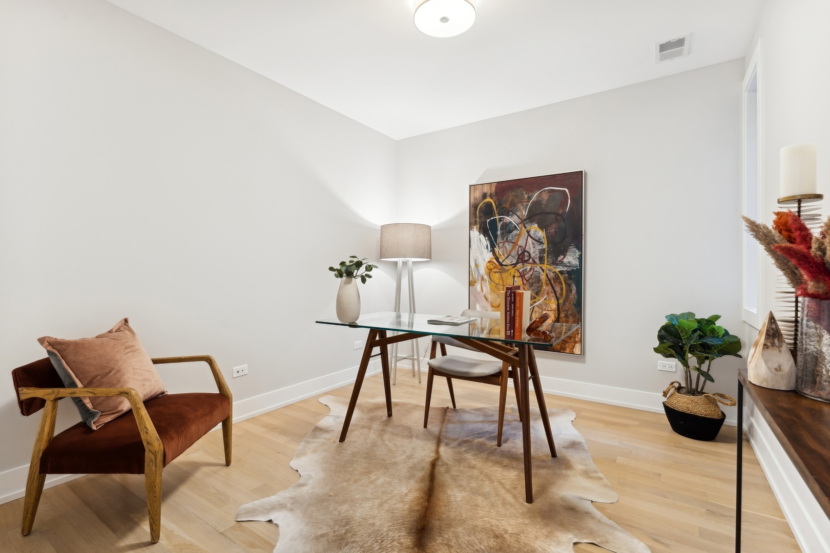 2212 W Lawrence Avenue Unit: 3W