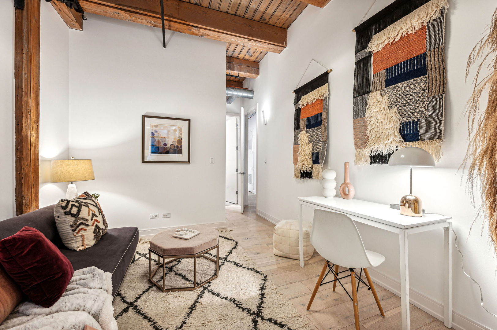 223 W LAKE Street Unit: PH-5S
