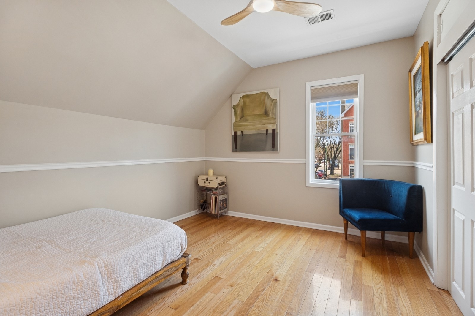 5124 N Ashland Avenue