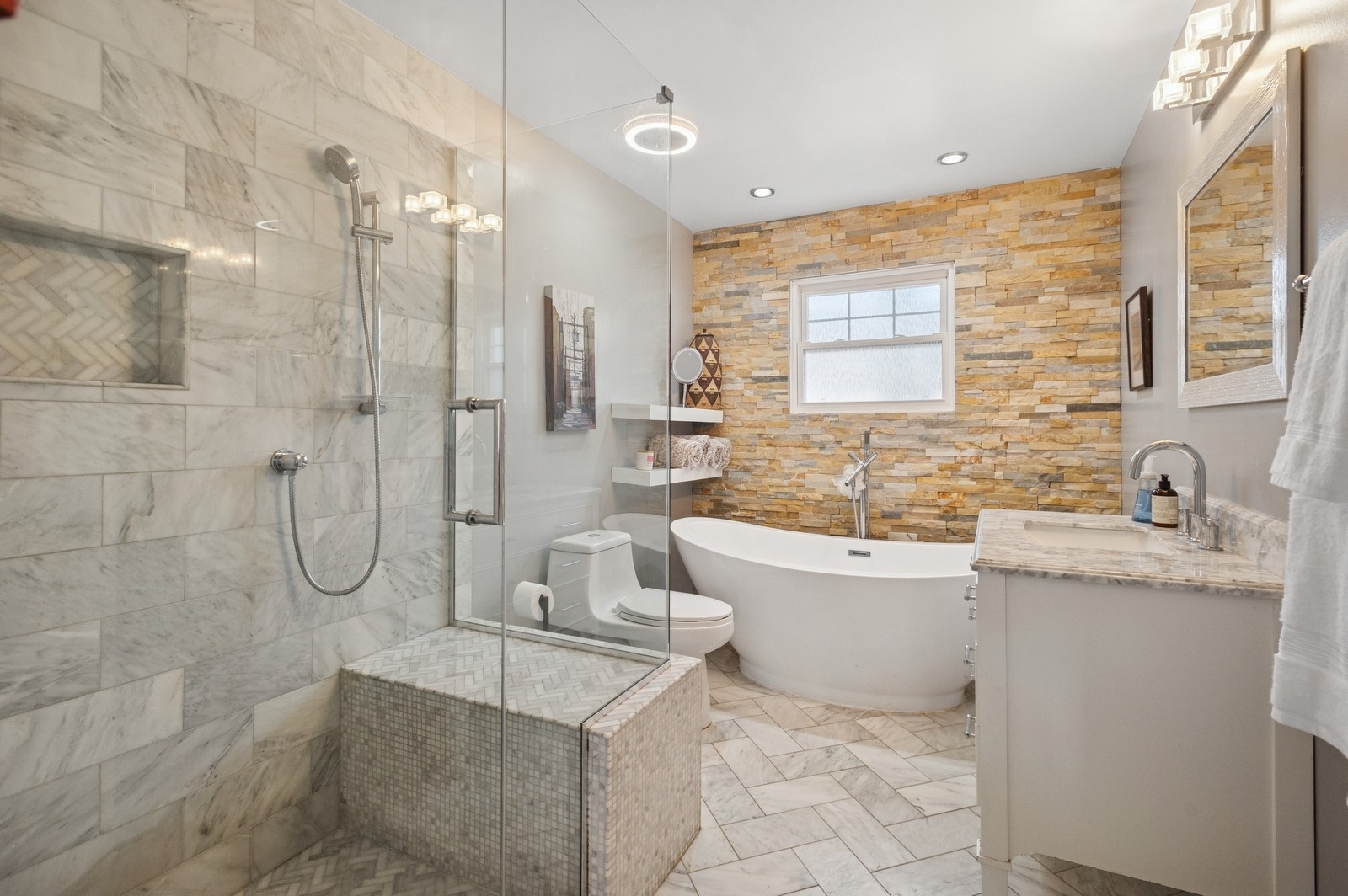 5124 N Ashland Avenue