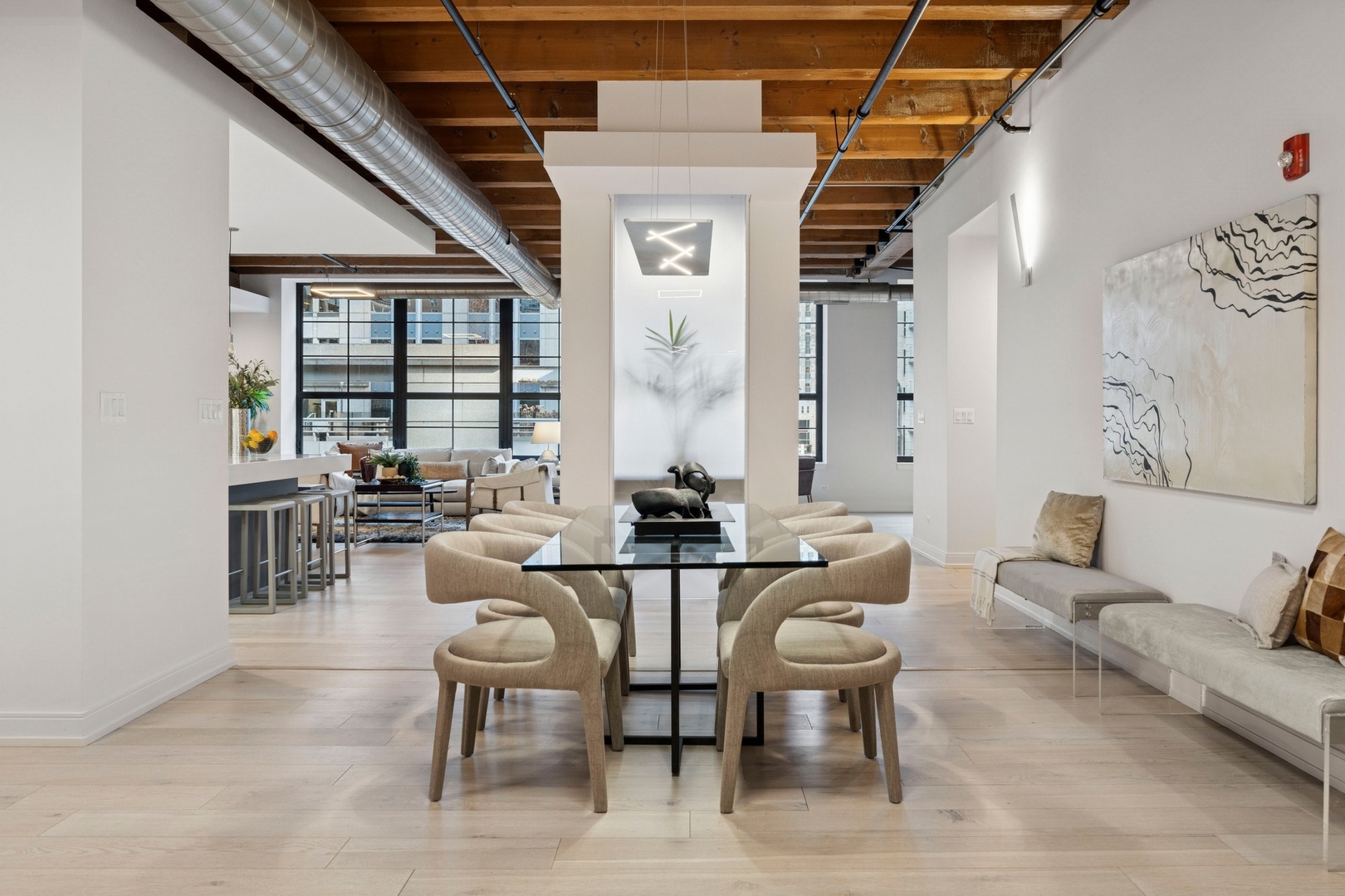 223 W LAKE Street Unit: 3N