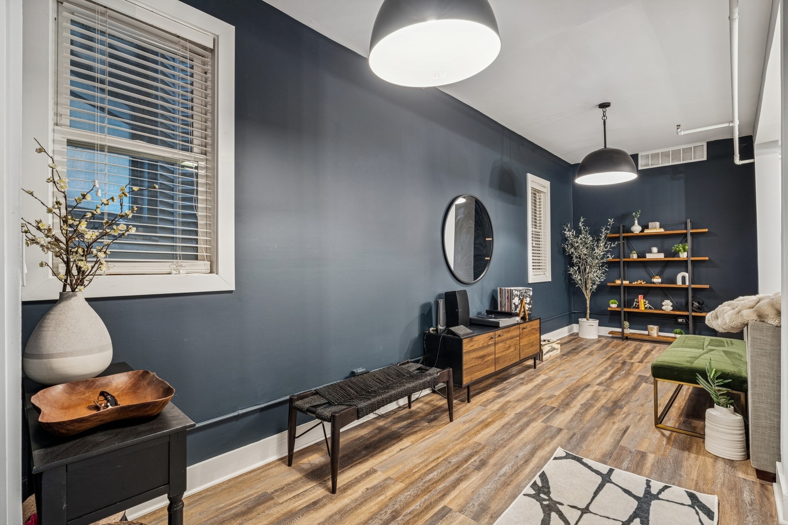 1414 W Division Street Unit: 2