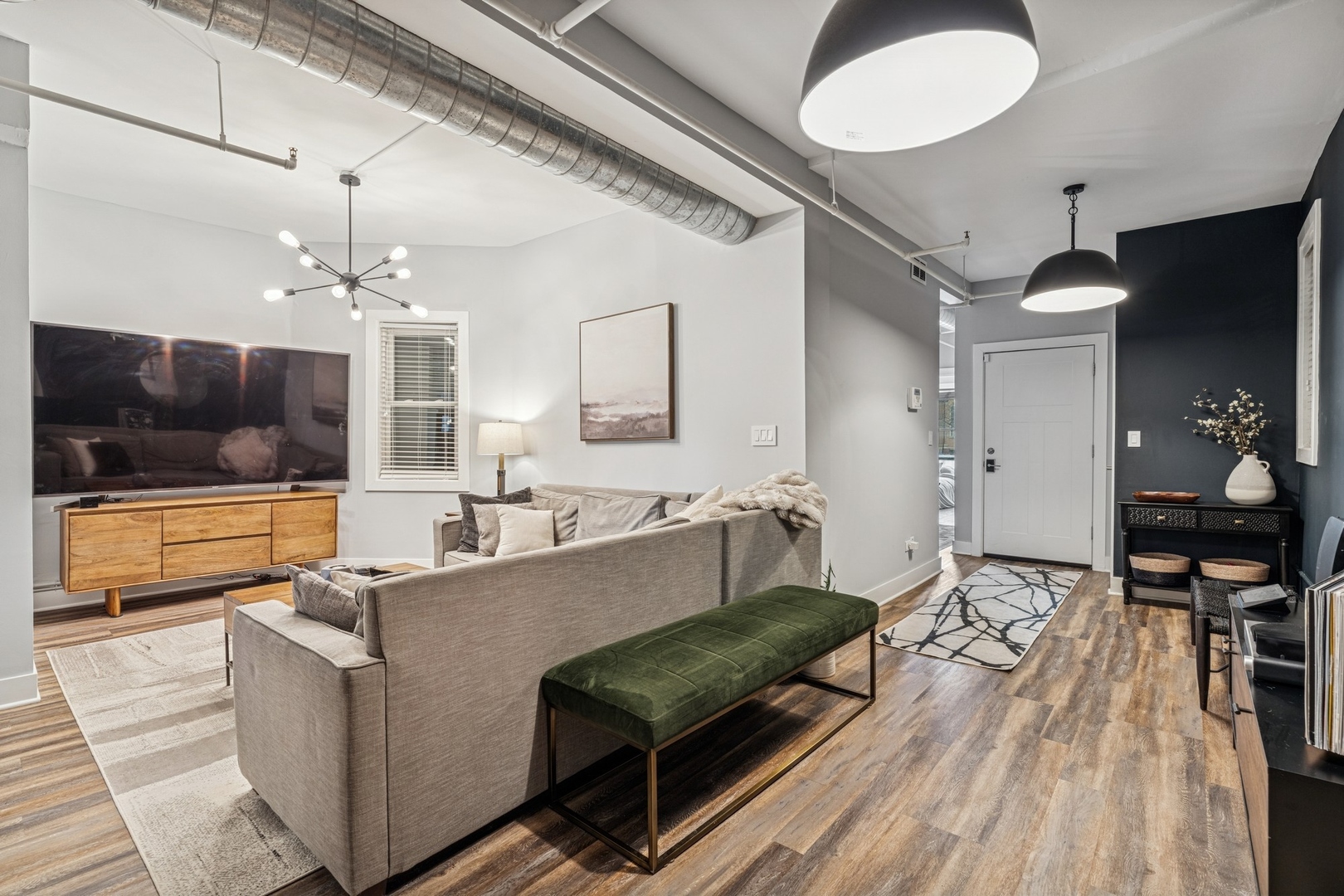 1414 W Division Street Unit: 2