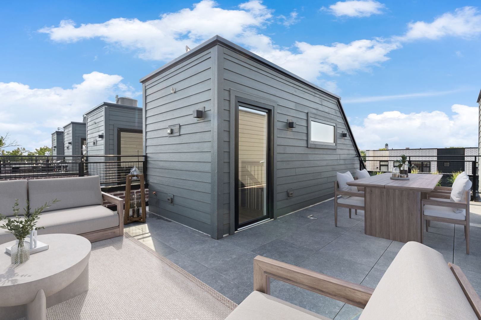 4232 W BELMONT Avenue Unit: 2