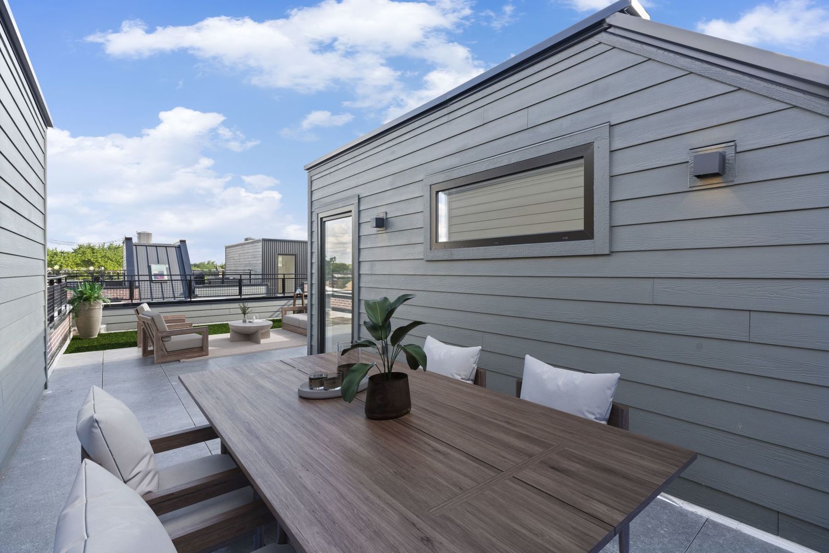 4232 W BELMONT Avenue Unit: 4