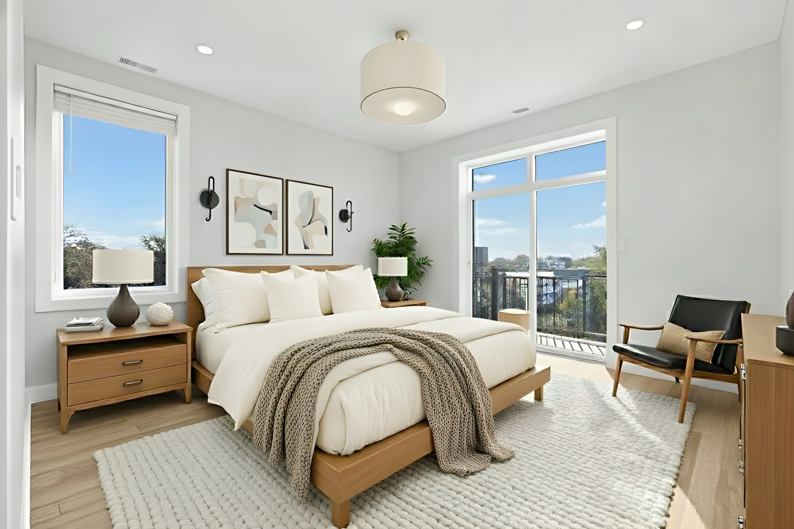 3653 W Barry Avenue Unit: 1E