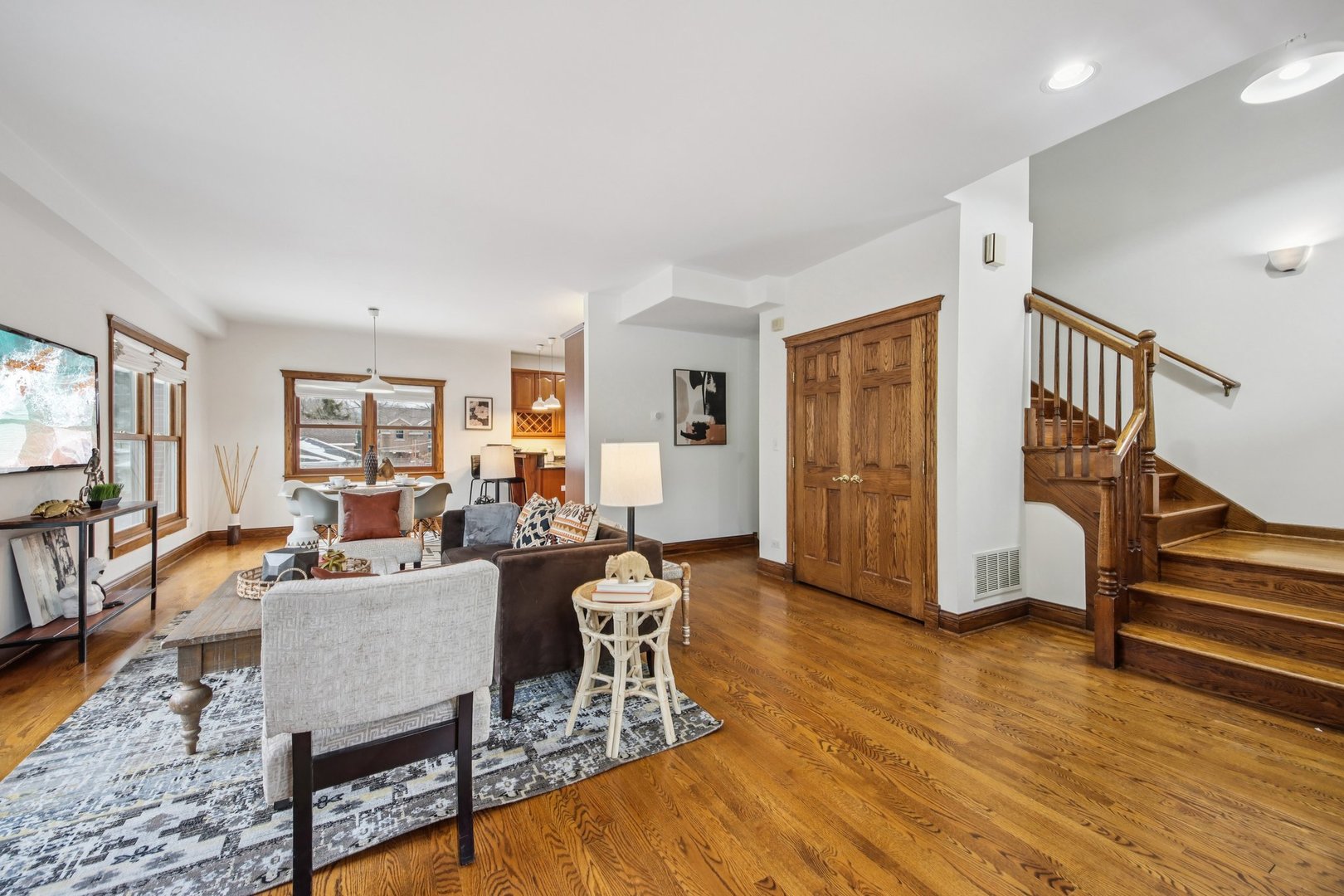 532 Wesley Avenue Unit: WEST