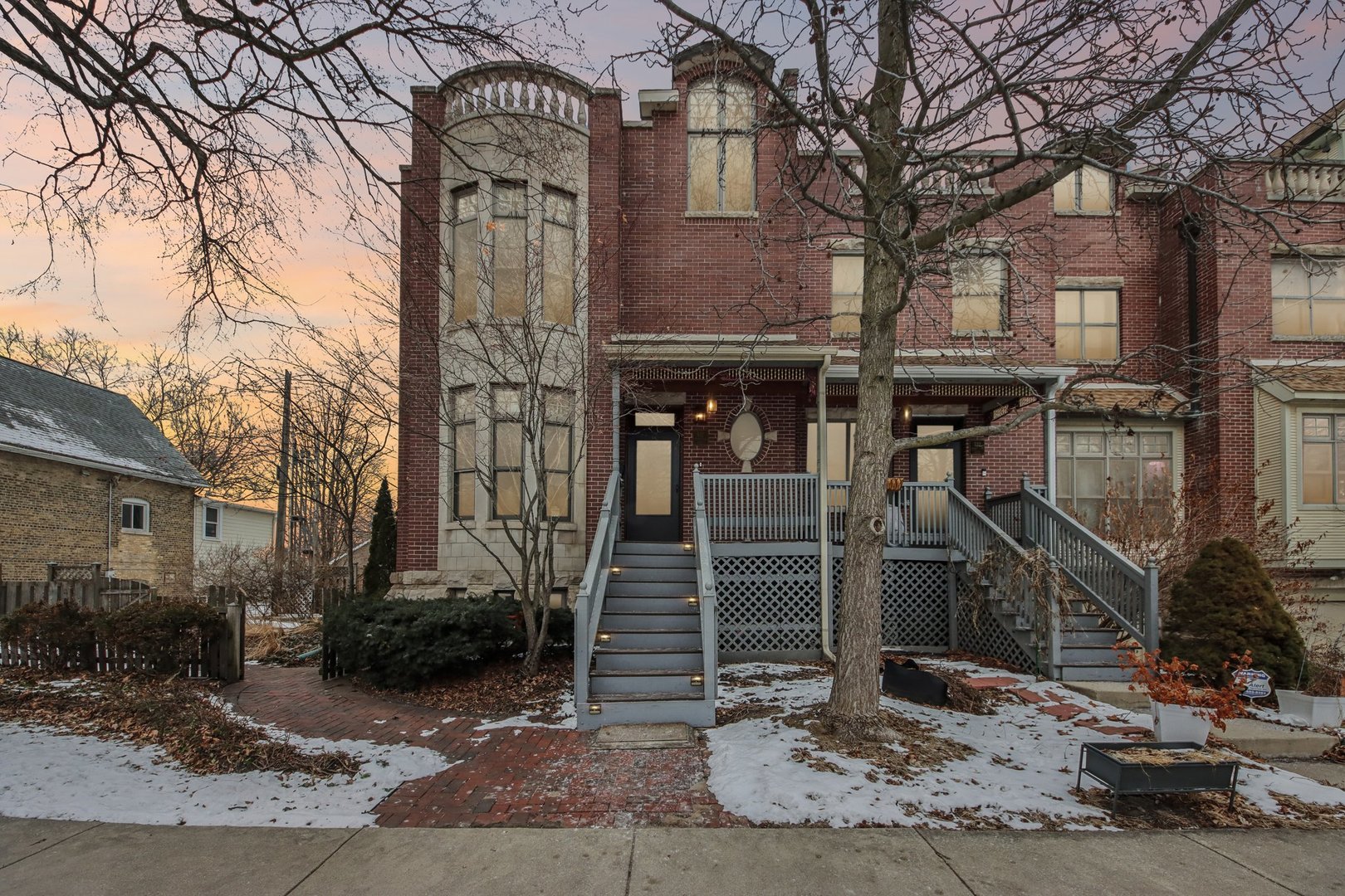 532 Wesley Avenue Unit: WEST