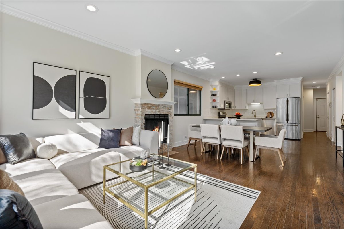 1642 W Julian Street Unit: 1