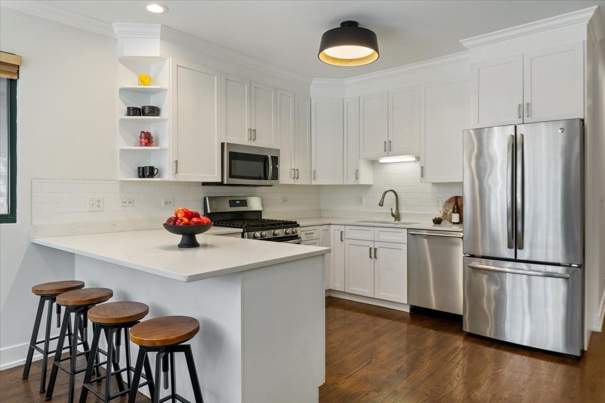 1642 W Julian Street Unit: 1