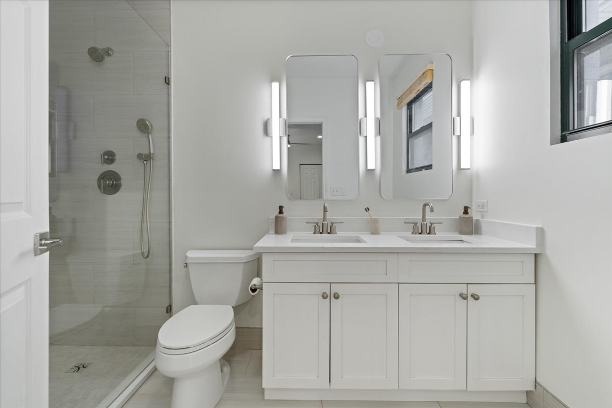 1642 W Julian Street Unit: 1