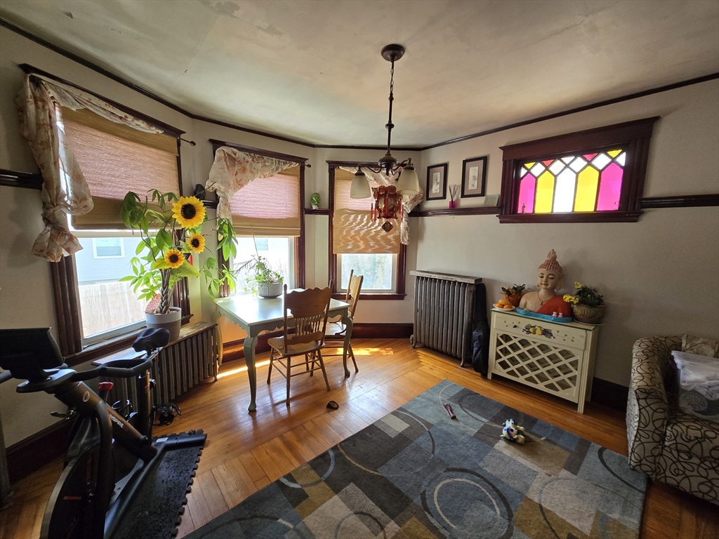 34 Lovers Leap Ave