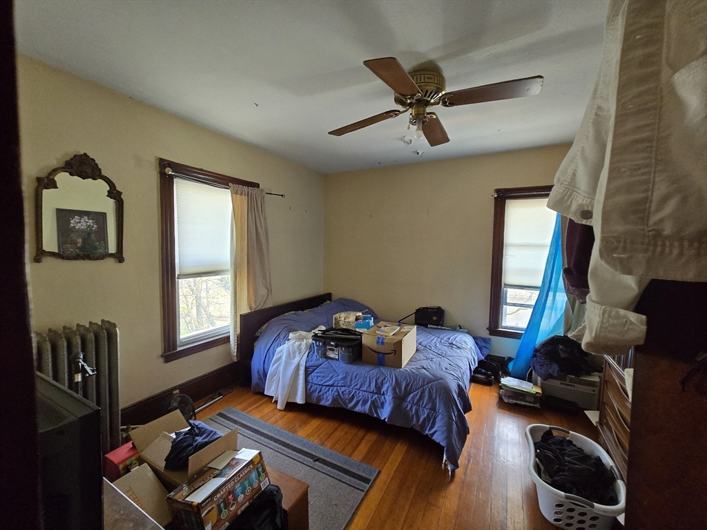 34 Lovers Leap Ave
