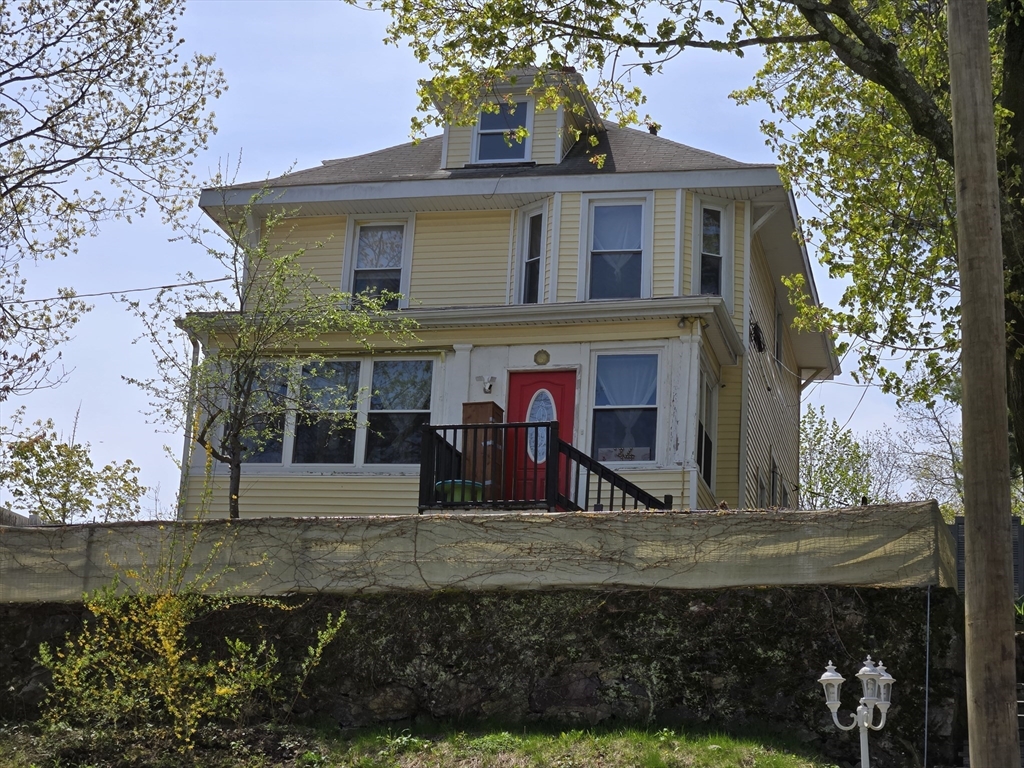 34 Lovers Leap Ave