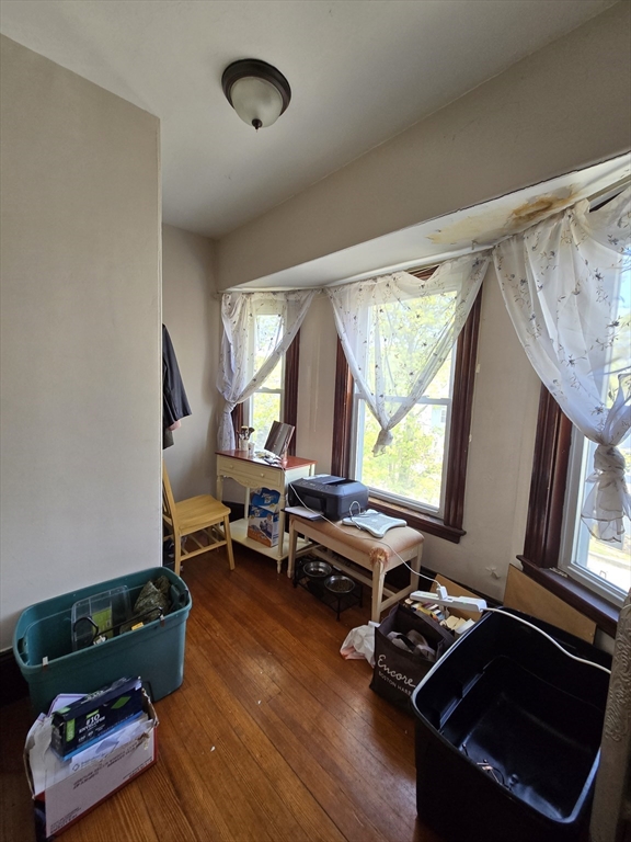 34 Lovers Leap Ave