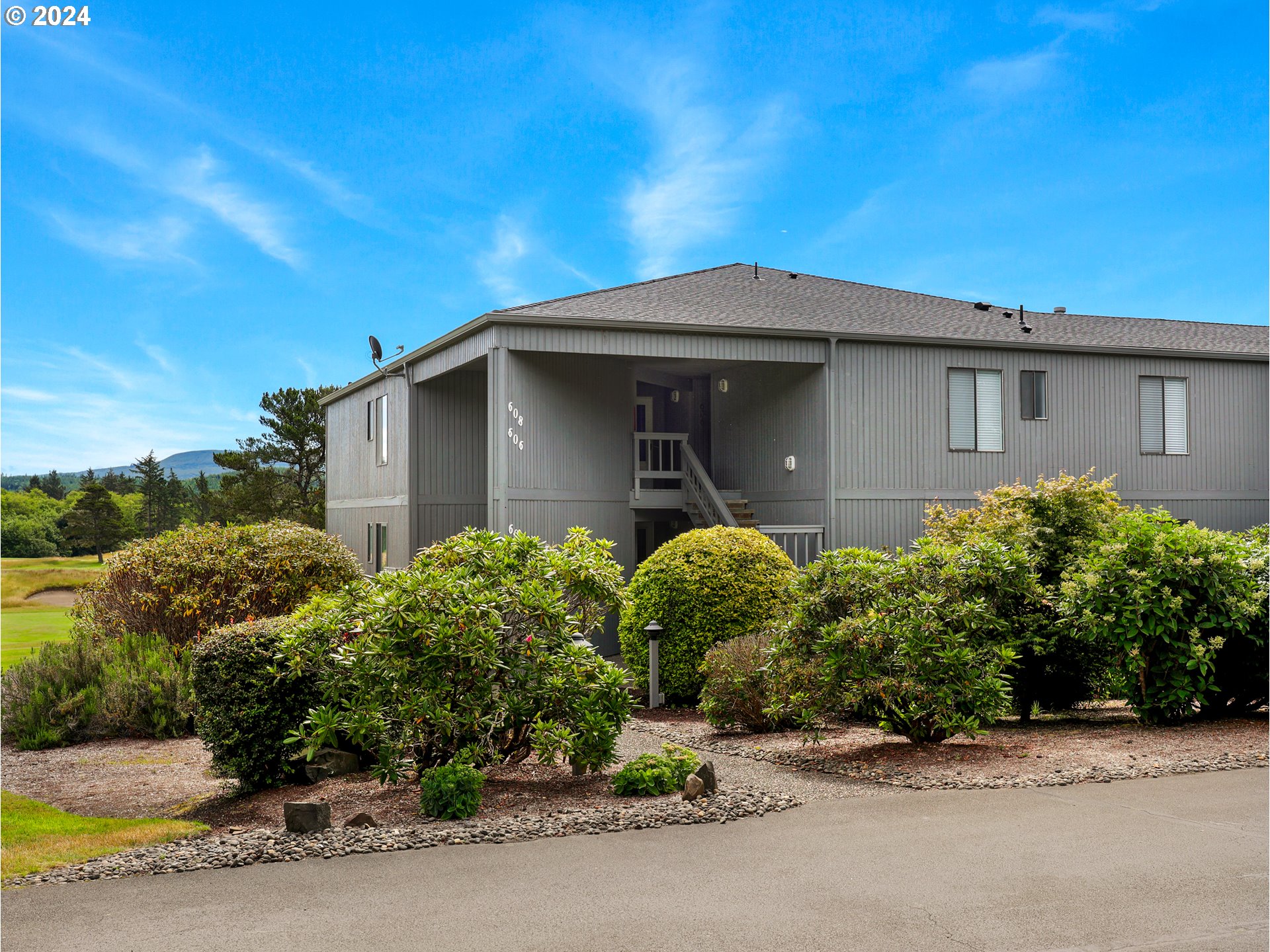 1939 GEARHART GREEN DR Unit: #606