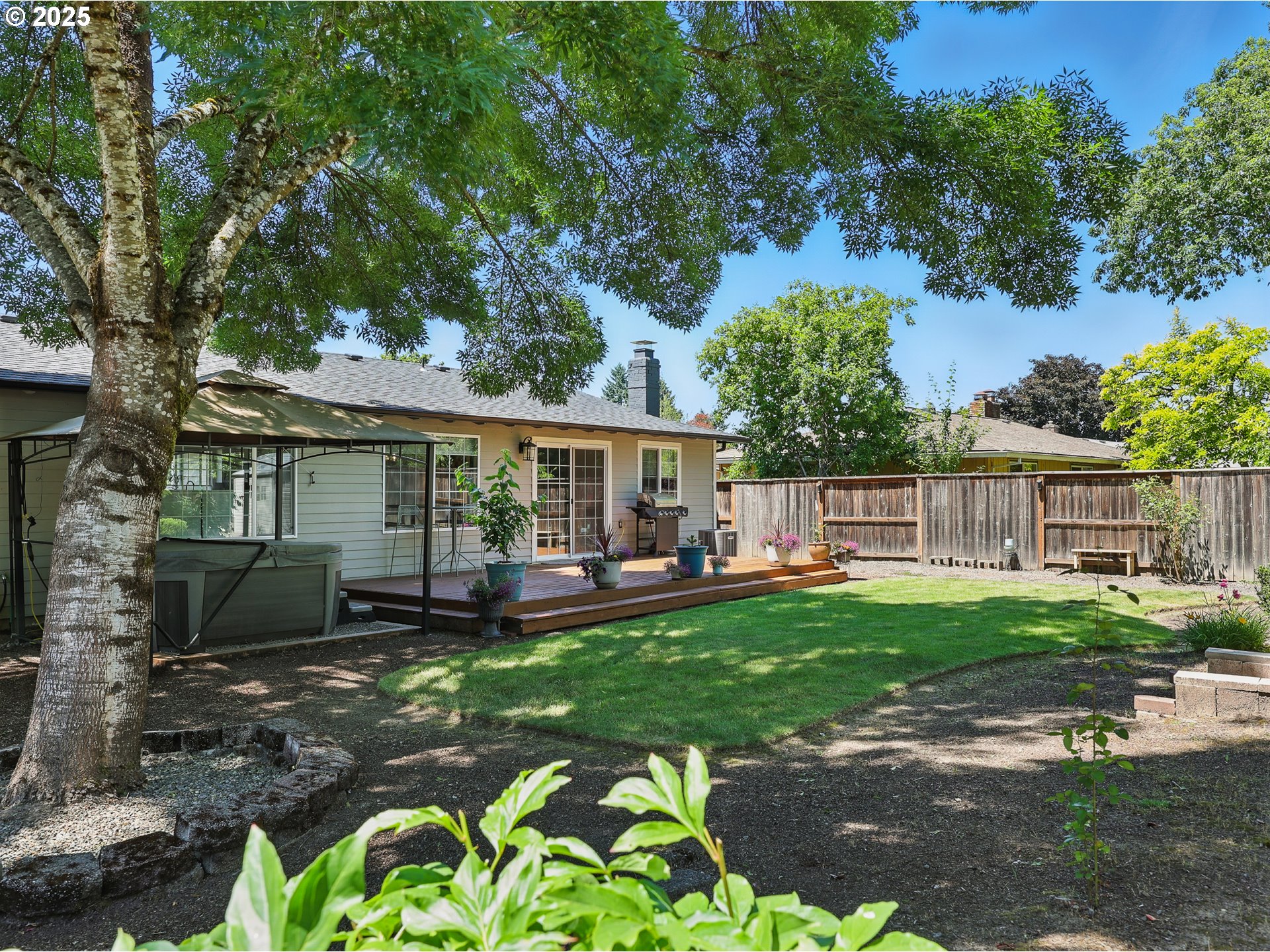 1290 SW JAY CT