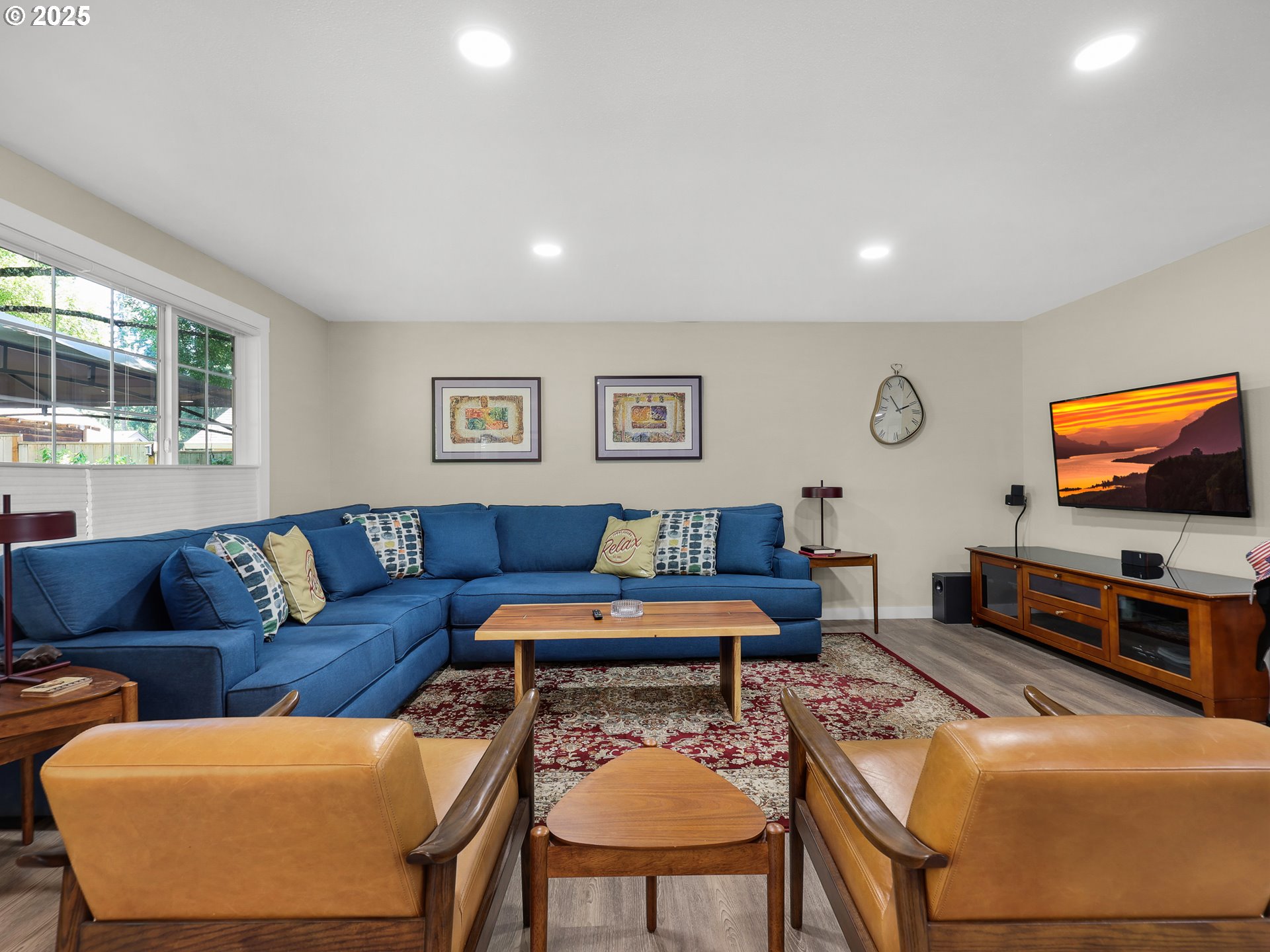 1290 SW JAY CT