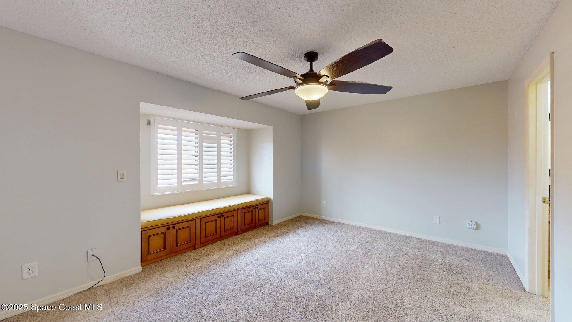 208 Parkside Place, 208