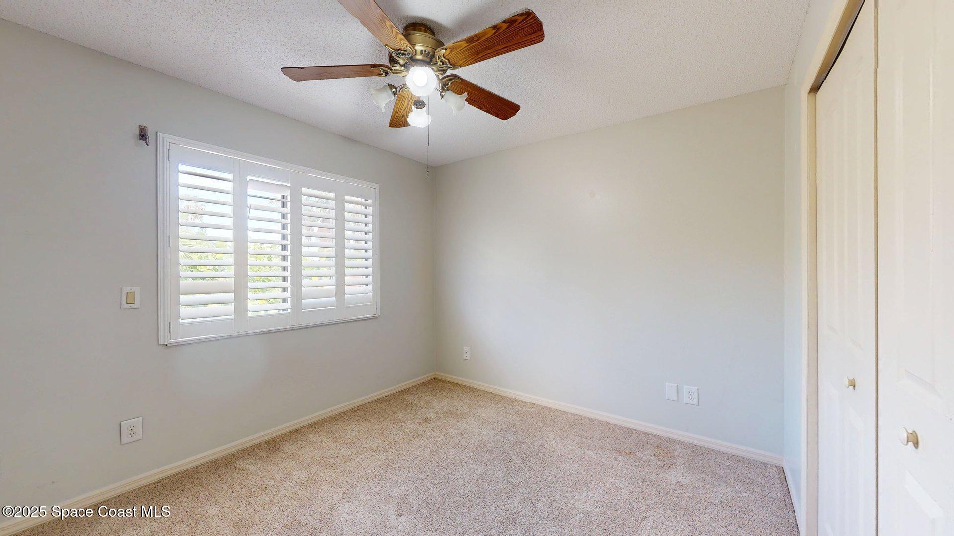 208 Parkside Place, 208