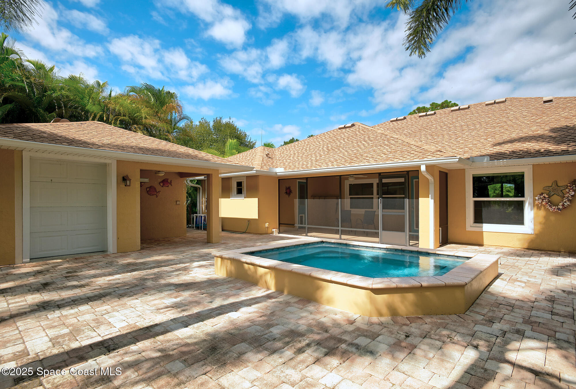 4580 Hunters Run Circle