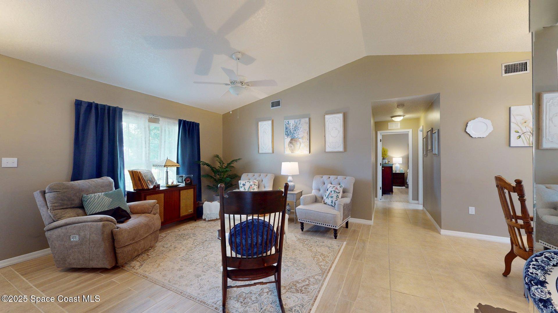 543 Americana Boulevard NW