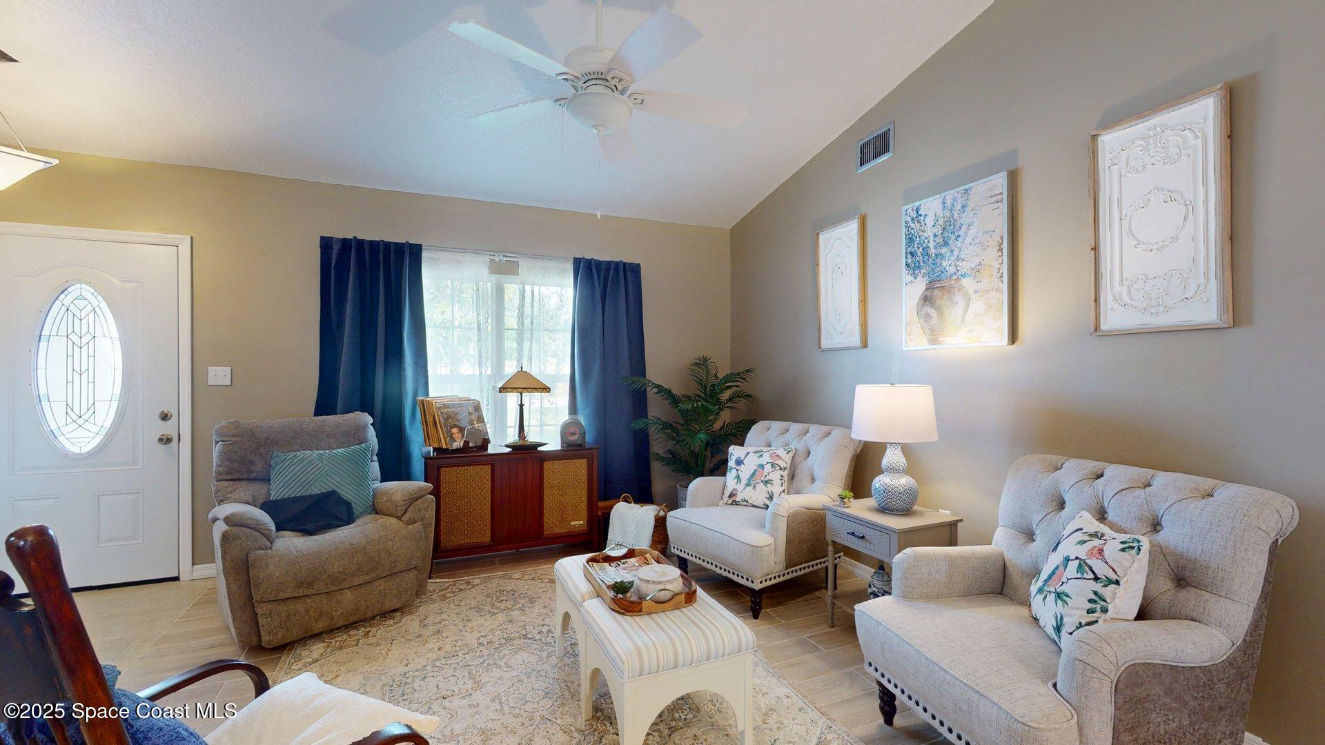 543 Americana Boulevard NW