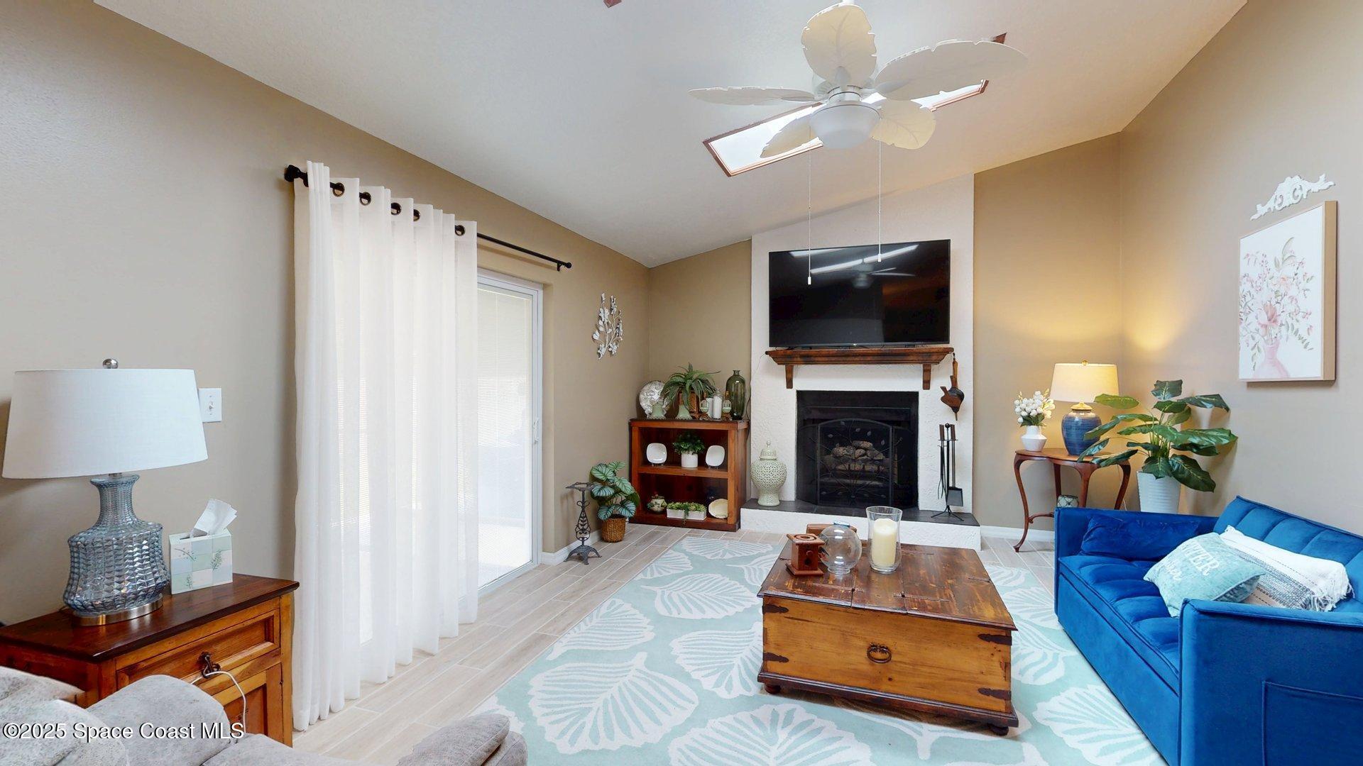 543 Americana Boulevard NW