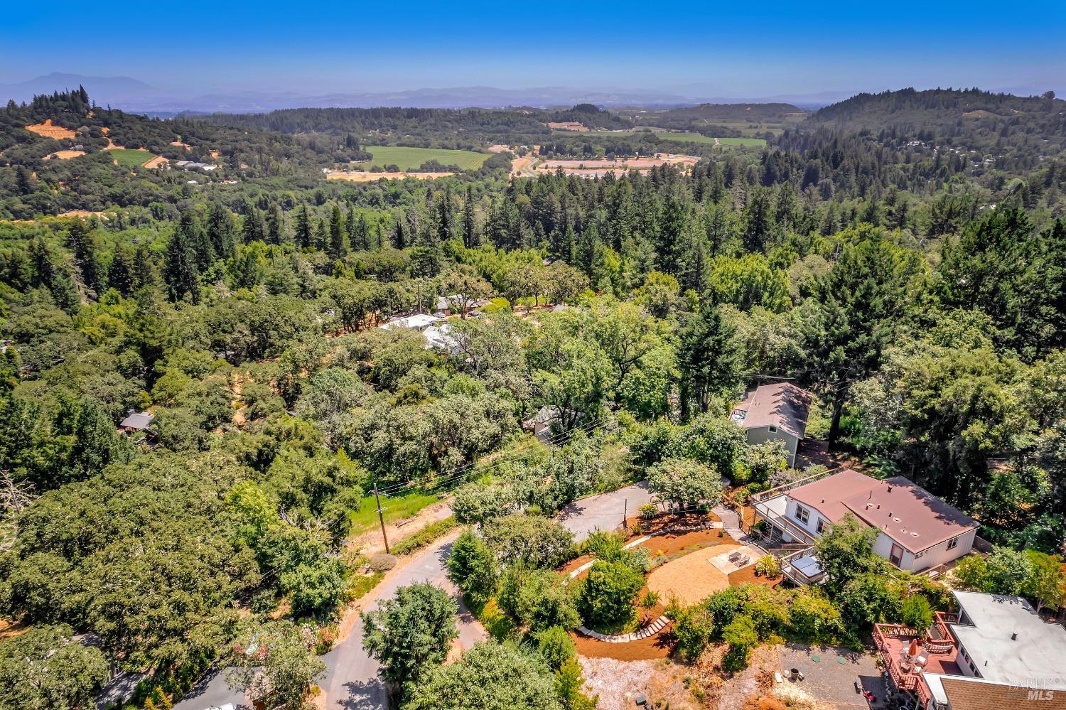 9369 Champs De Elysees