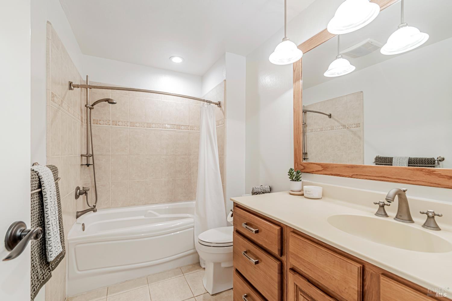 1748 Arroyo Sierra Ave