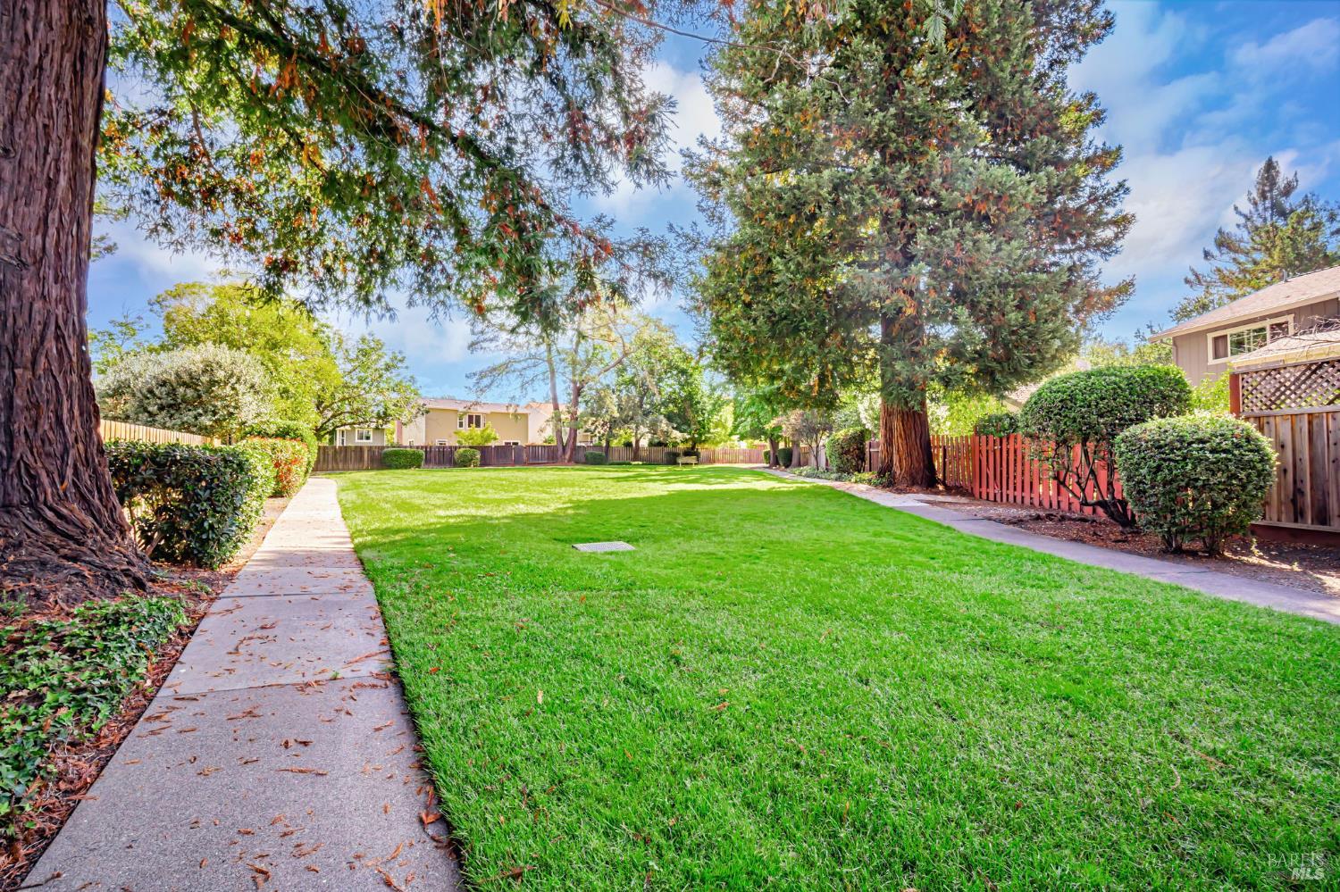 1748 Arroyo Sierra Ave