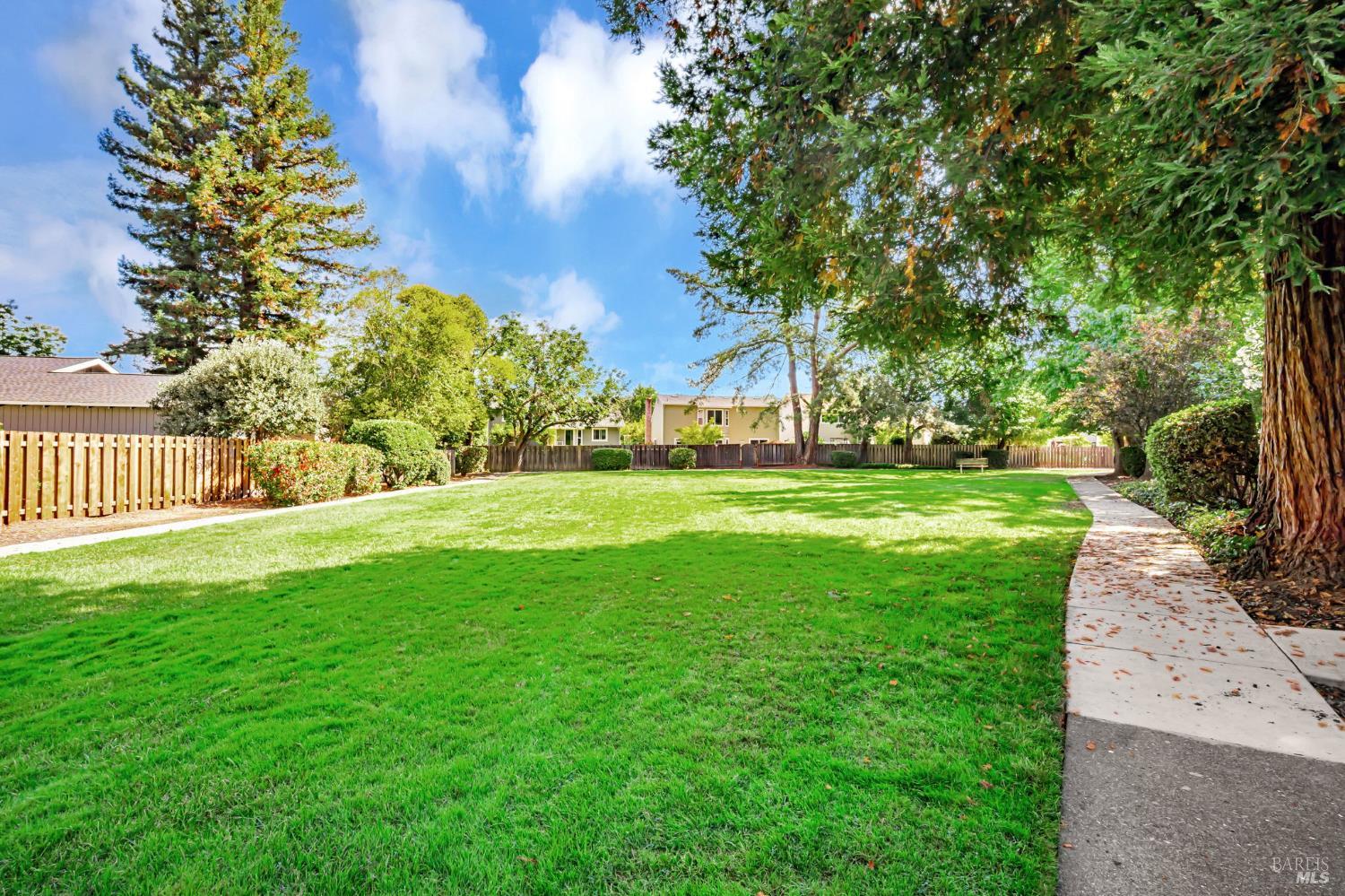 1748 Arroyo Sierra Ave