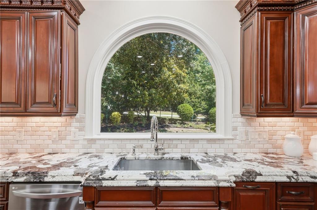 3396 Carverton Lane