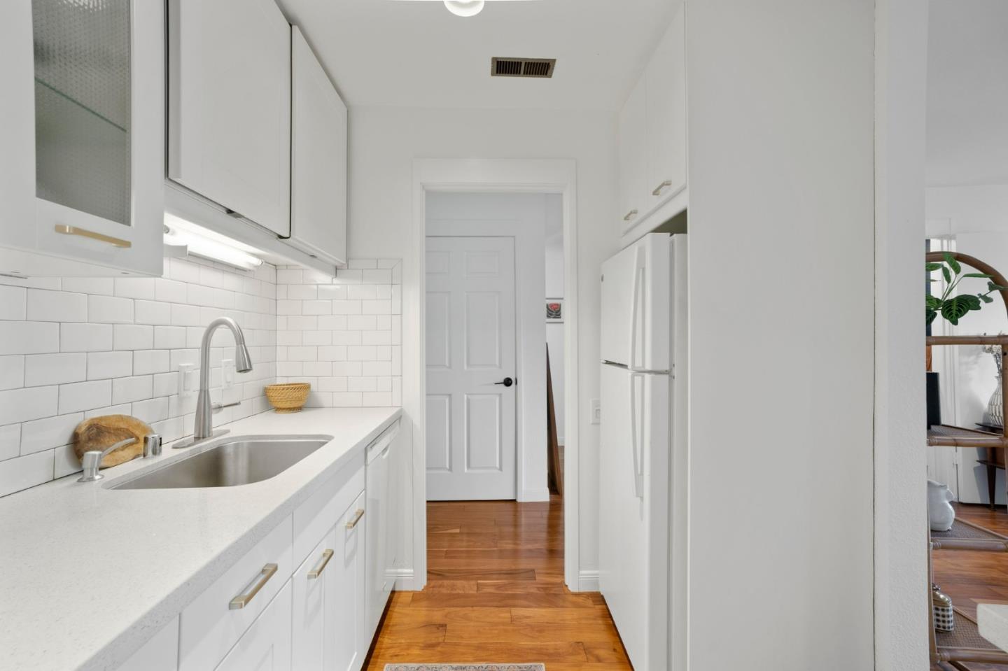 323 Monte Vista AVE 304