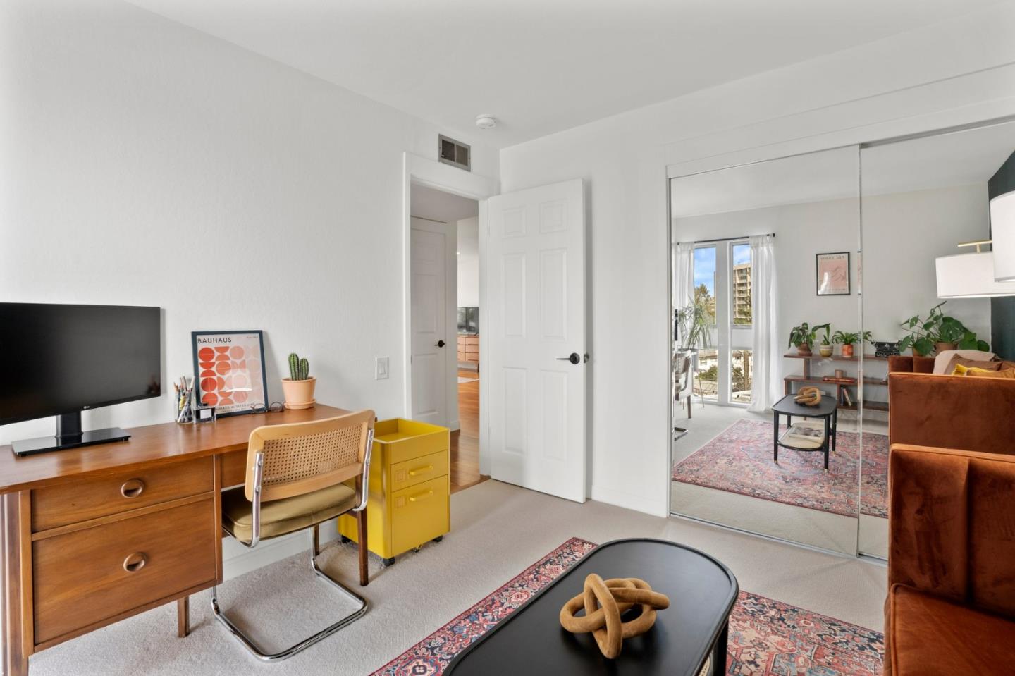 323 Monte Vista AVE 304