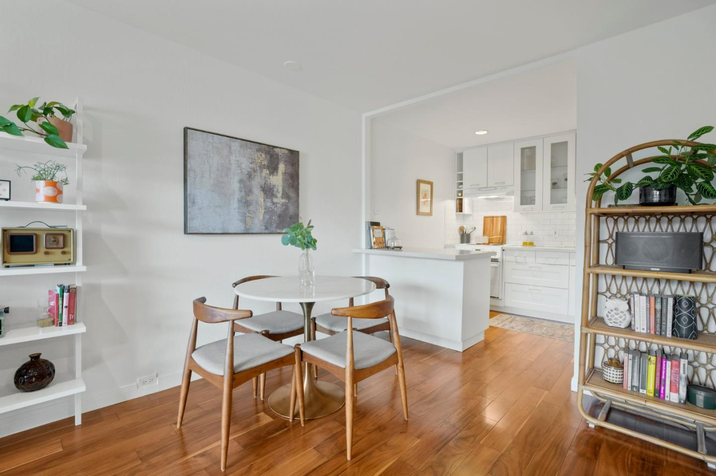 323 Monte Vista AVE 304