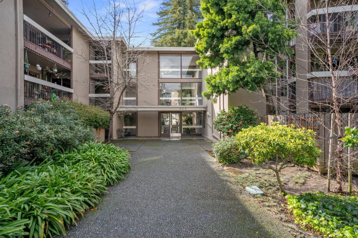 323 Monte Vista AVE 304