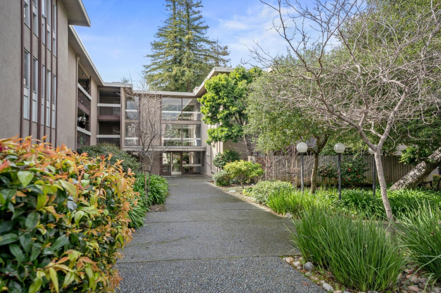 323 Monte Vista AVE 304