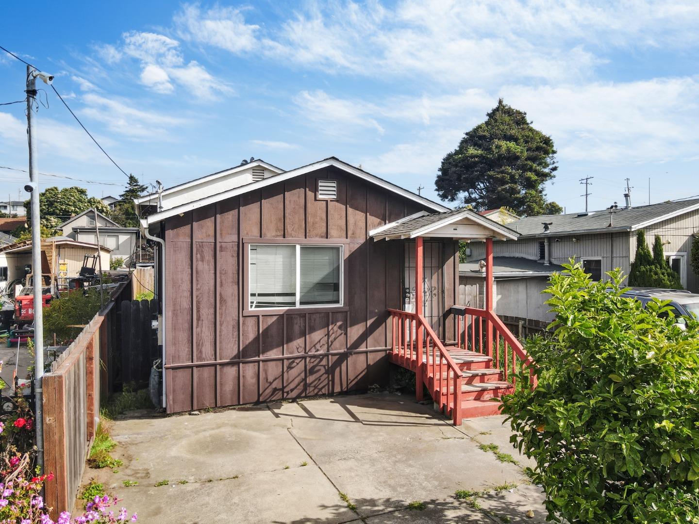 5205 Van Fleet AVE