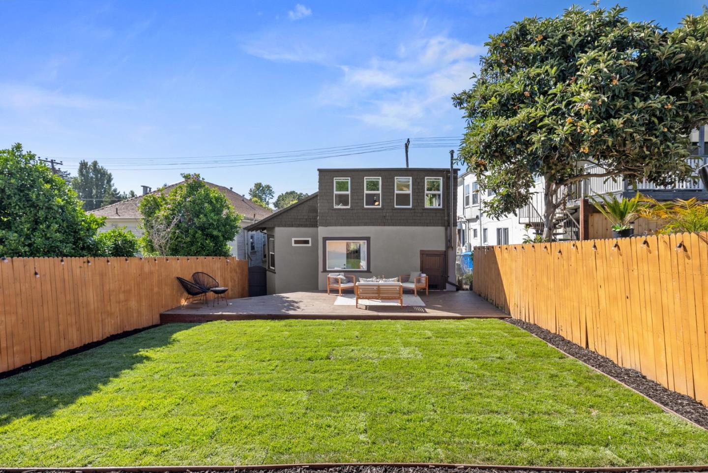 2706 11th AVE