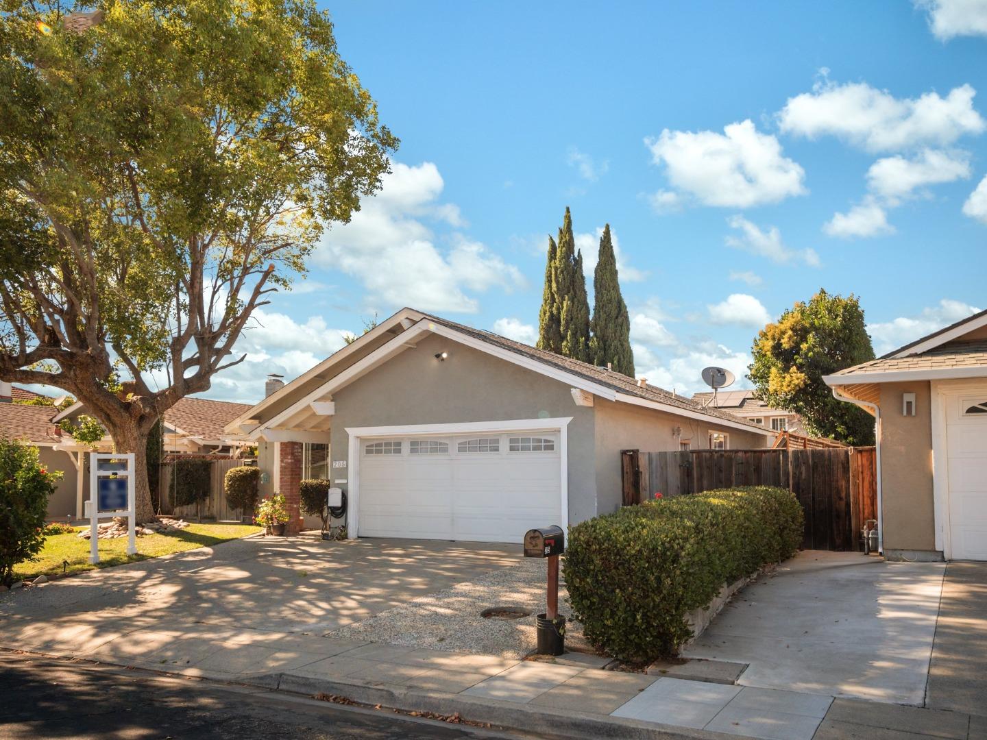 205 Evergreen WAY