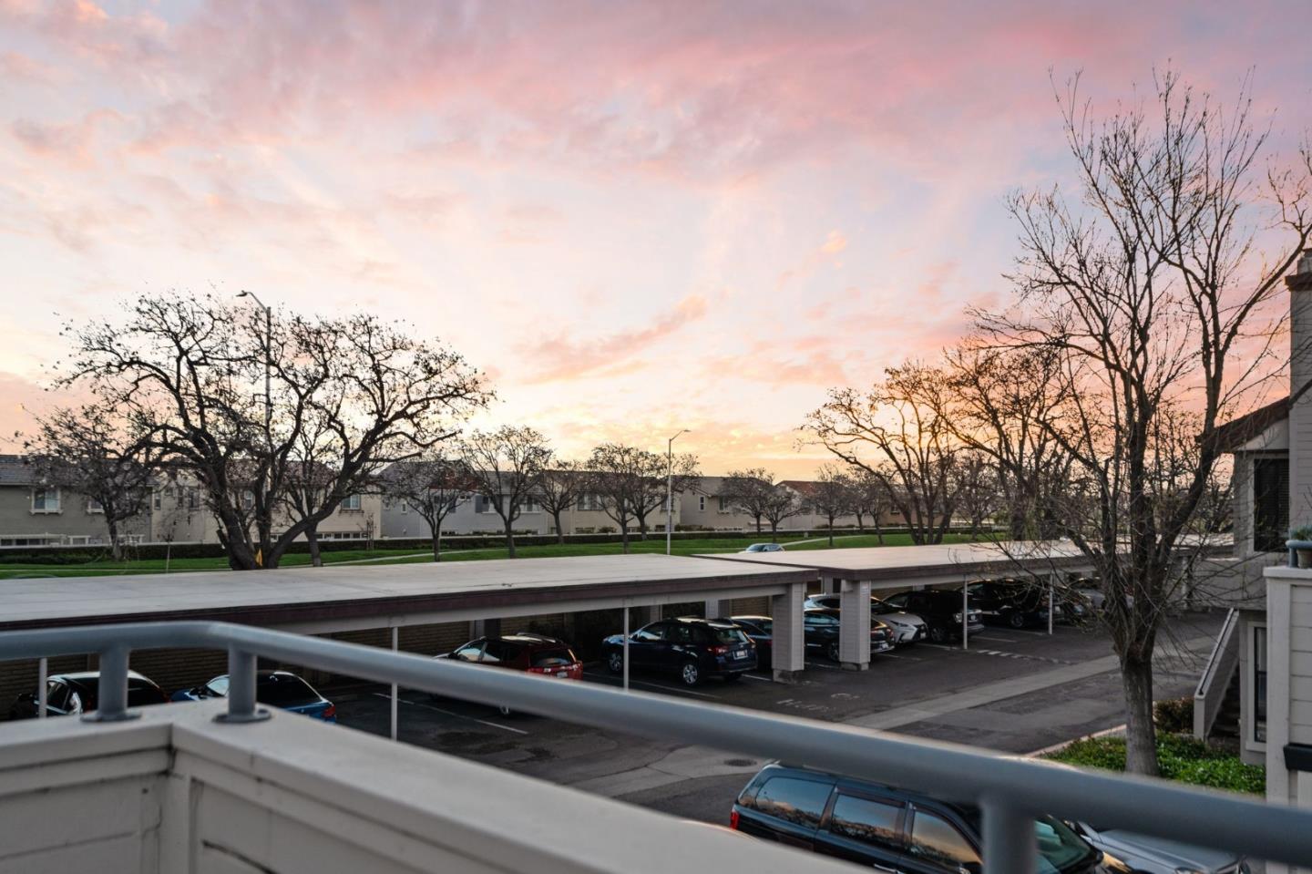 6474 Buena Vista DR B