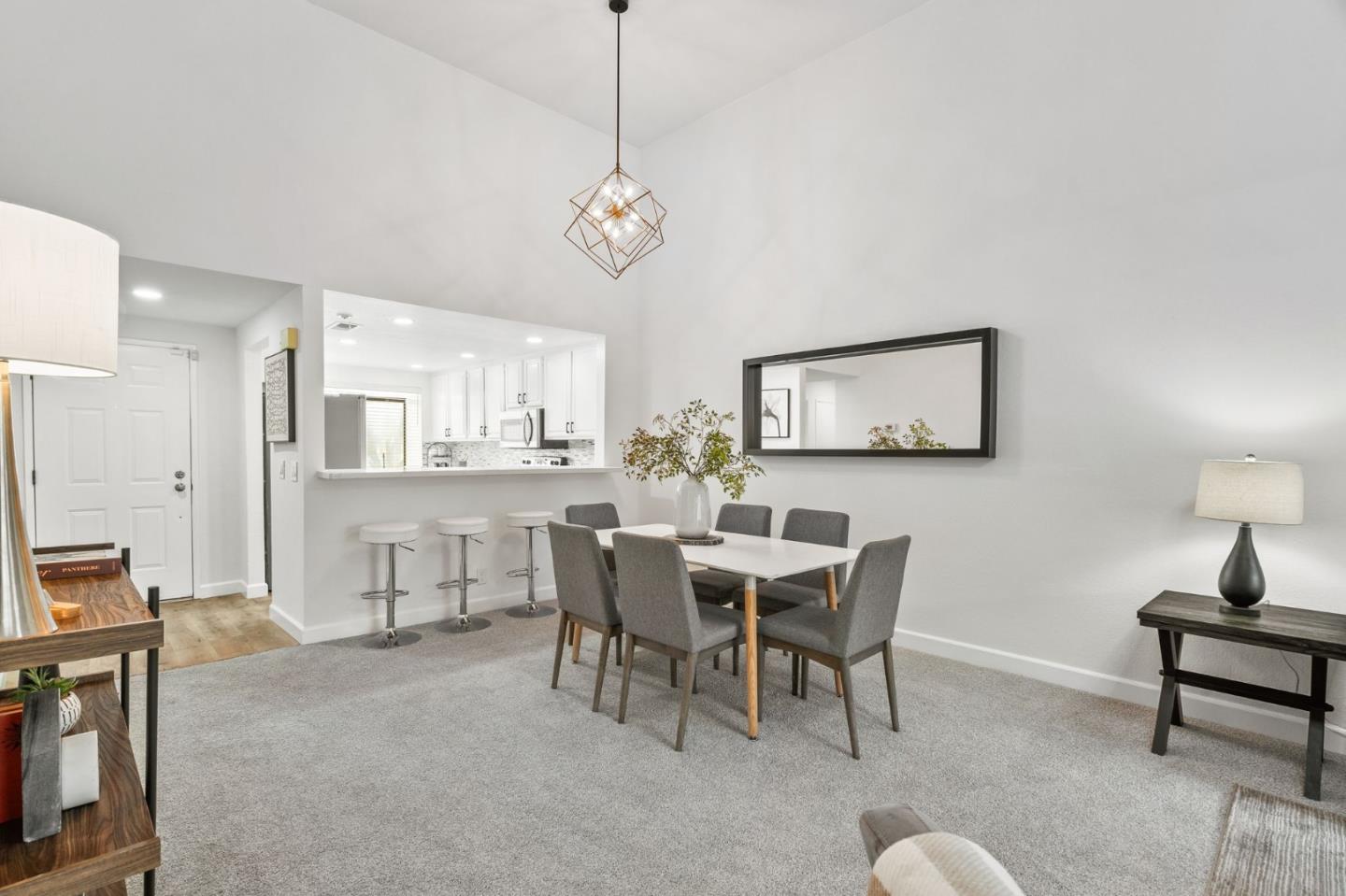 6474 Buena Vista DR B