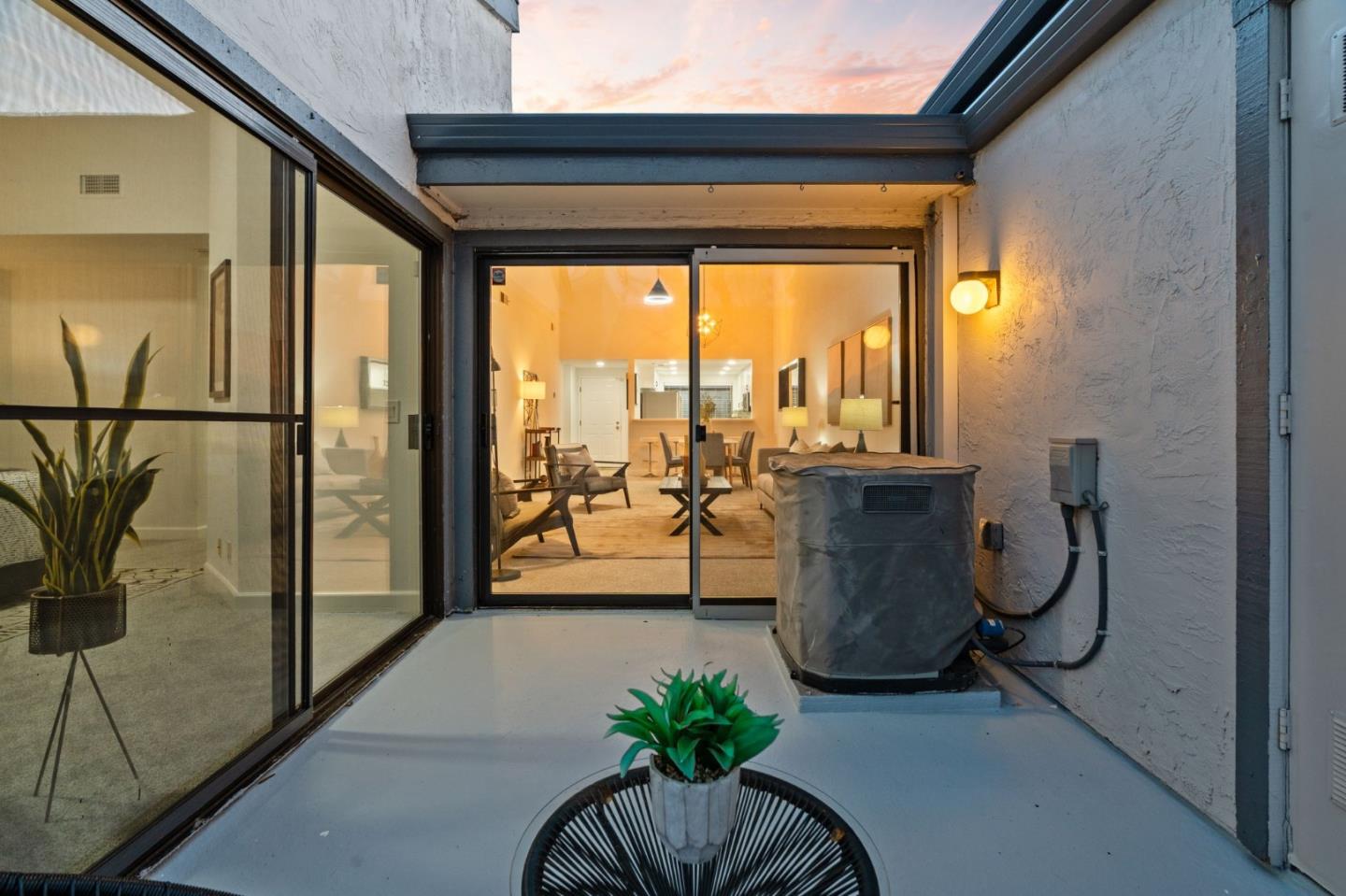 6474 Buena Vista DR B