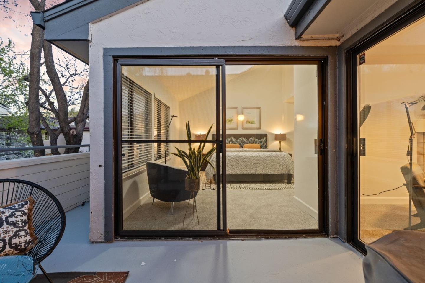 6474 Buena Vista DR B