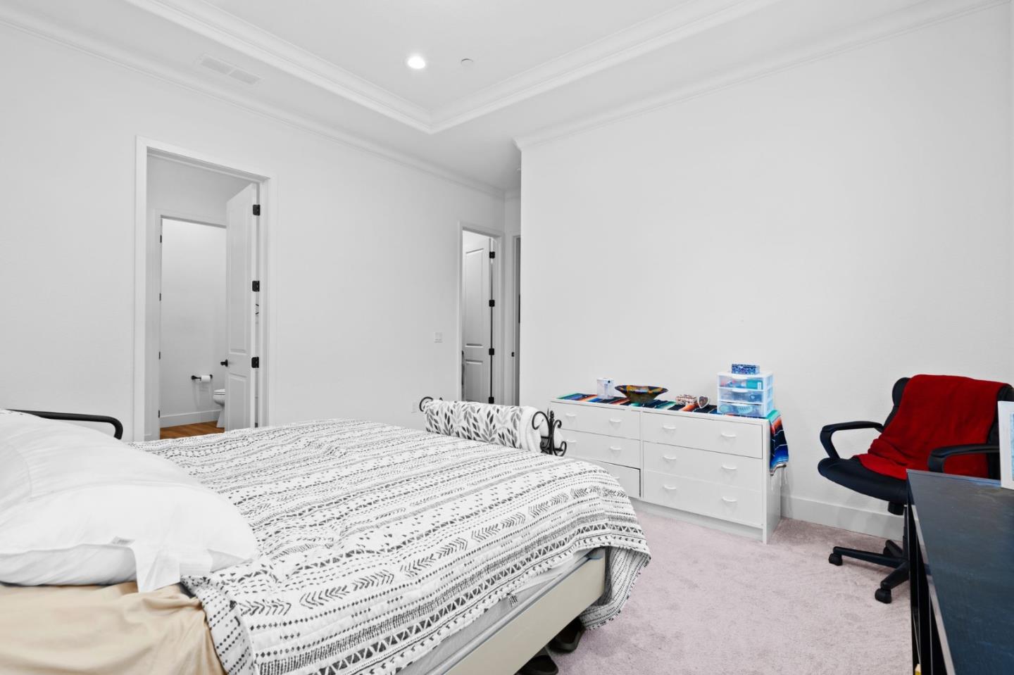 1120 Richard Road
