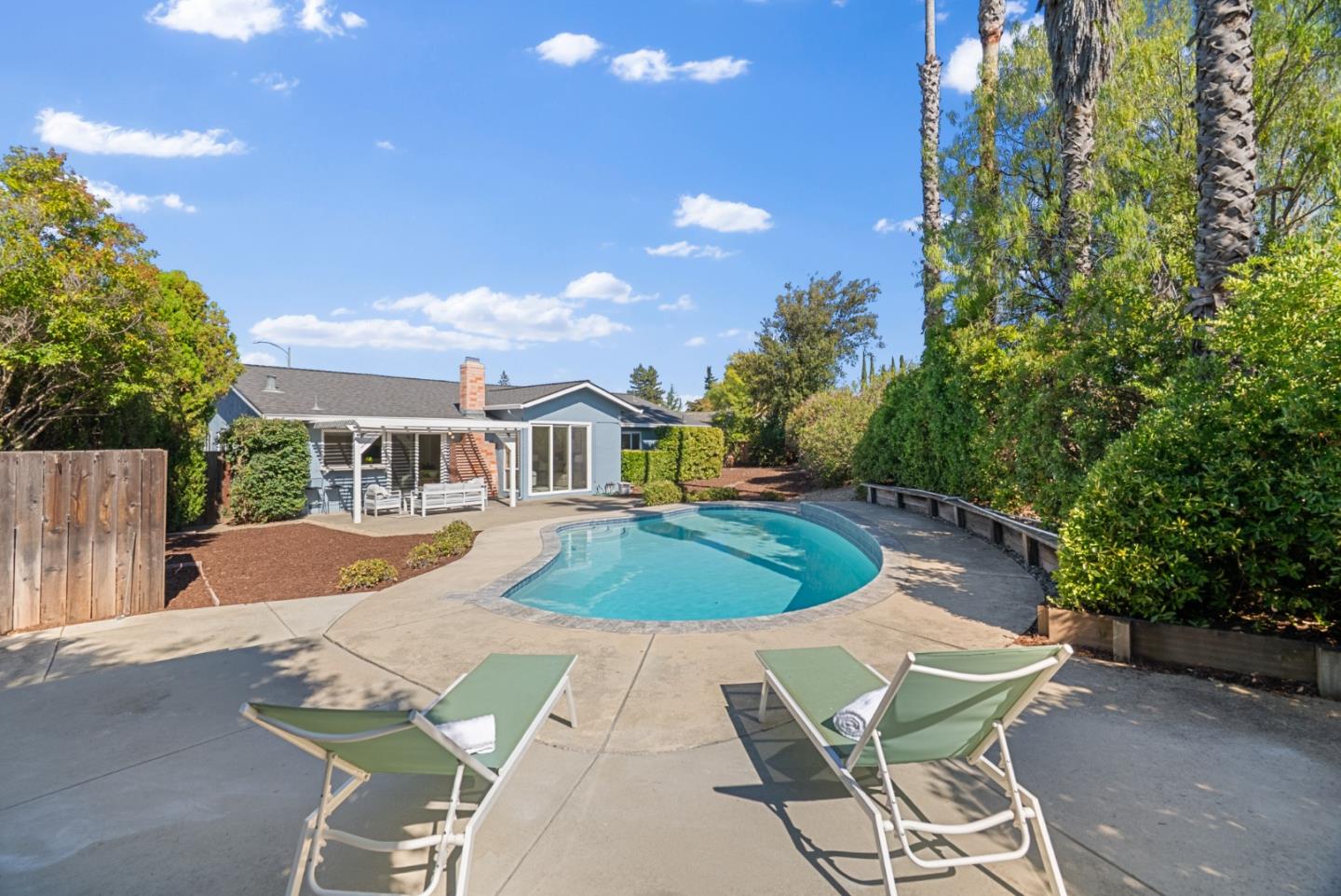 5963 Larabee Court