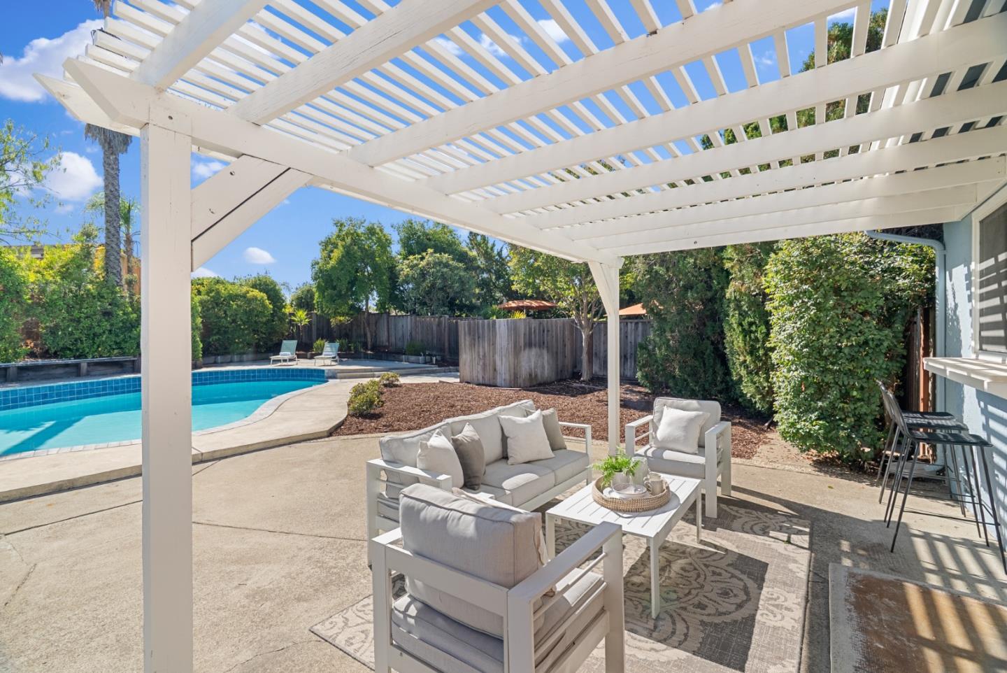 5963 Larabee Court